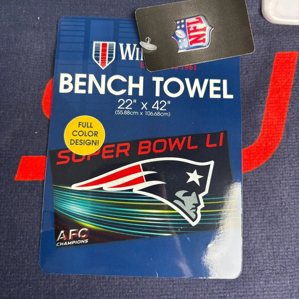 WinCraft NFL New England Patriots Super Bowl LI AFC Champions Bench Towel 22x42